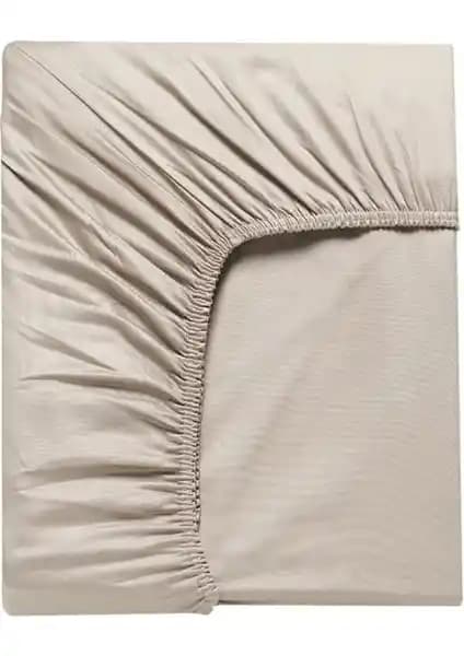 Ezgi Çift Kişilik Lastikli Kumaş Çarşaf: Konfor ve Dayanıklılık Sunan Yatak Örtüsü