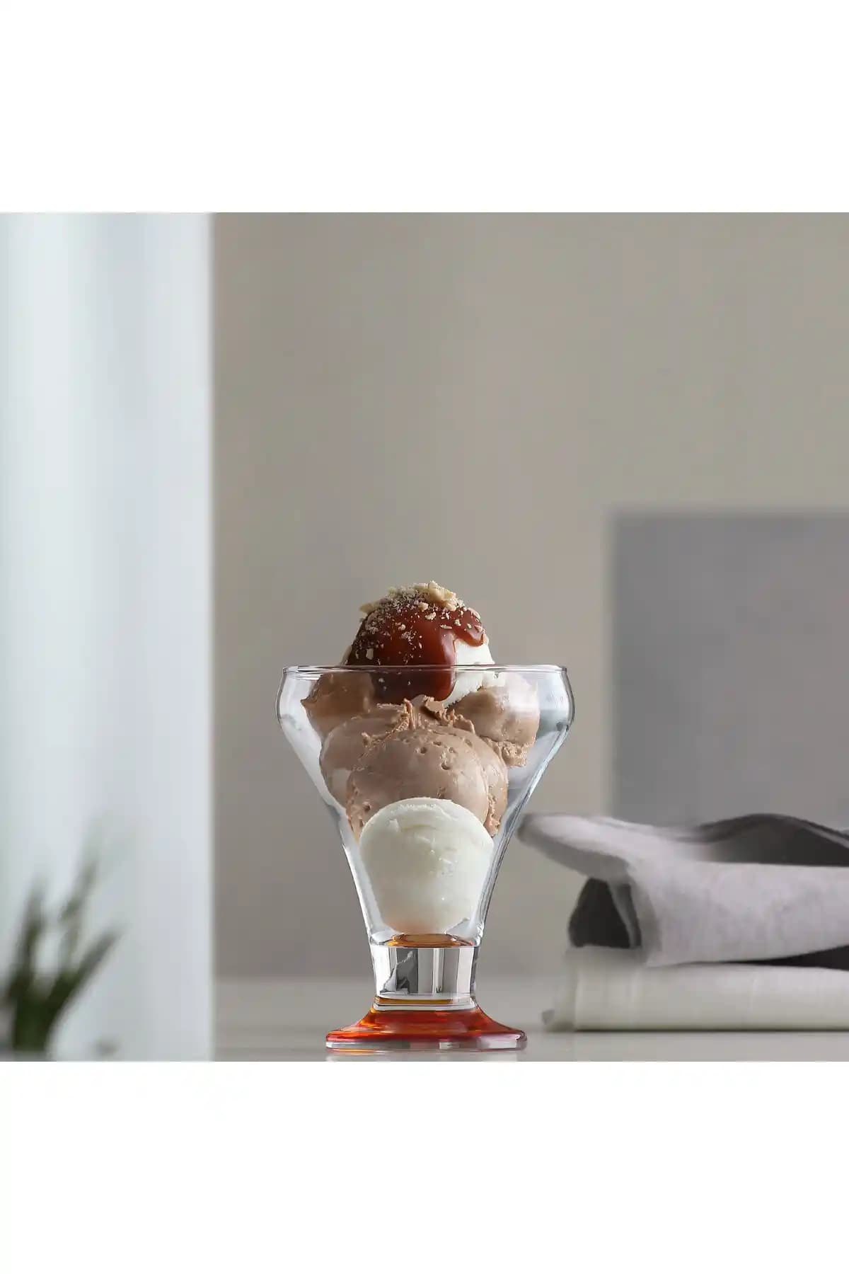 Frosty Renkli Tabanlı 6'lı Dondurmalık ve Tatlı Servisi Seti Özellikleri ve Kullanım Avantajları