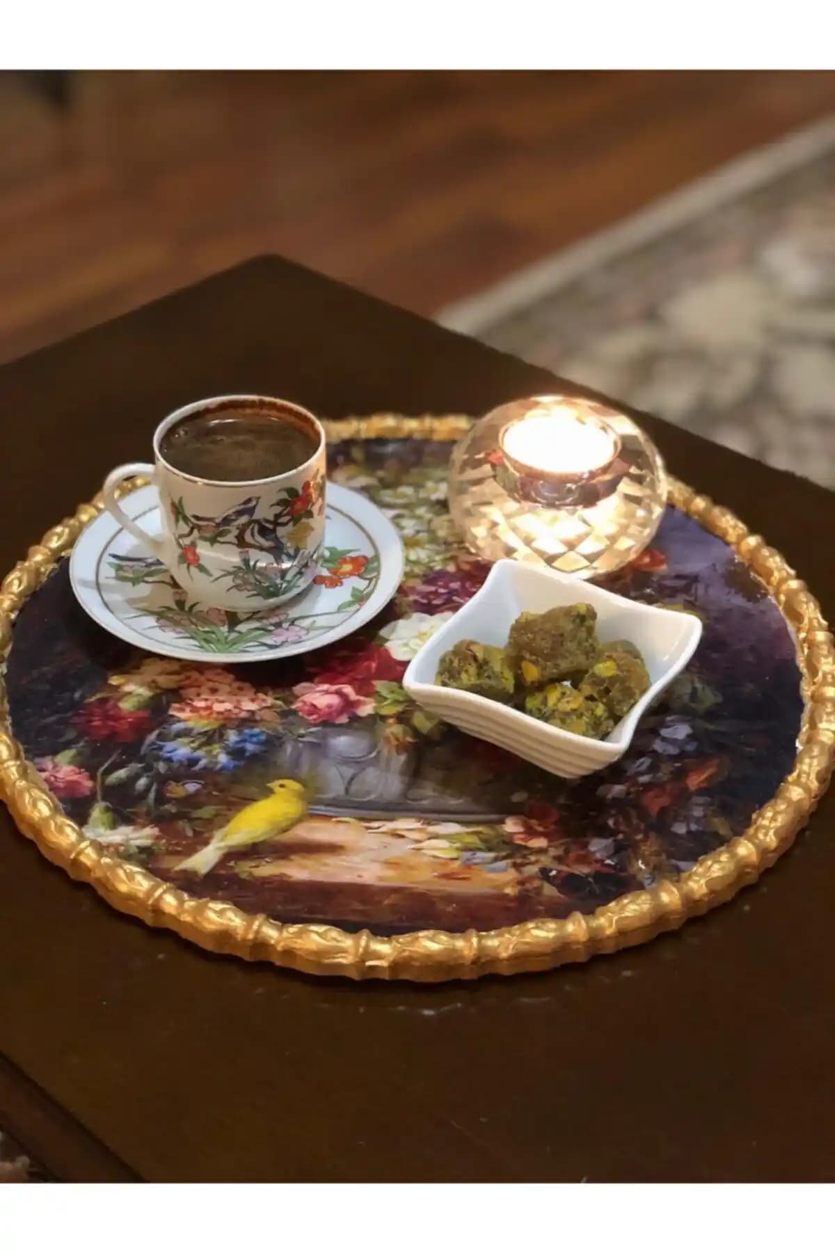 GaleriaHome'un Ahşap Dekoratif Tepsisi İç Mekanlara Doğal Şıklık Katıyor