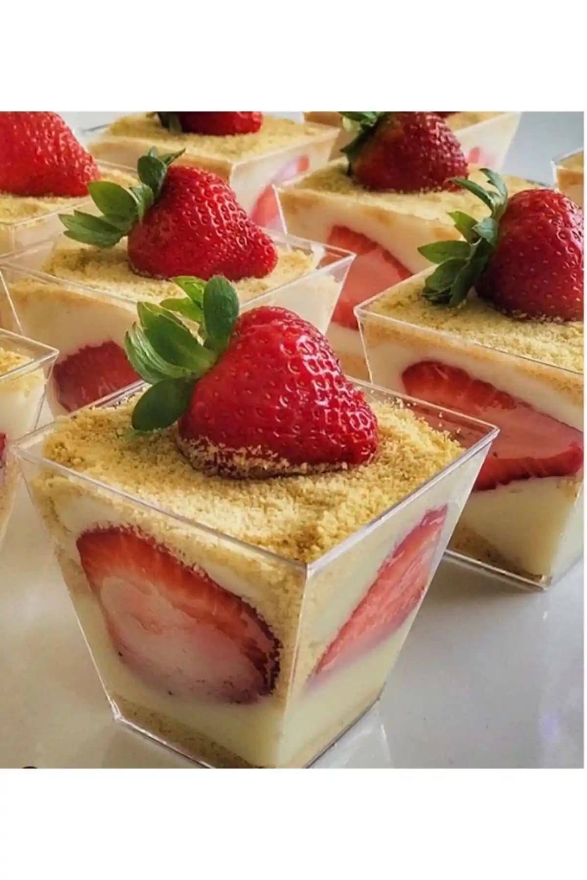 Genel Markalar Kübik Prizma Mika Plastik Sunum Kabı 6'lı Set, Estetik ve Dayanıklı Tasarım