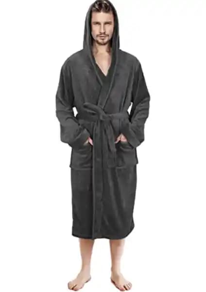 Gül Ev Tekstil ve Rozet Tekstil Büyük Beden Pamuk Bornozları Karşılaştırması