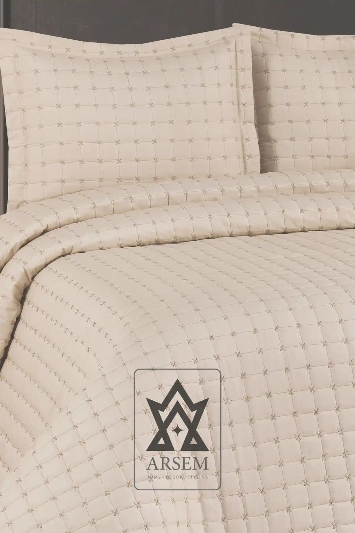 Hayal Çift Kişilik Yatak Örtüsü Cappicino - Dayanıklı ve Şık Tasarım