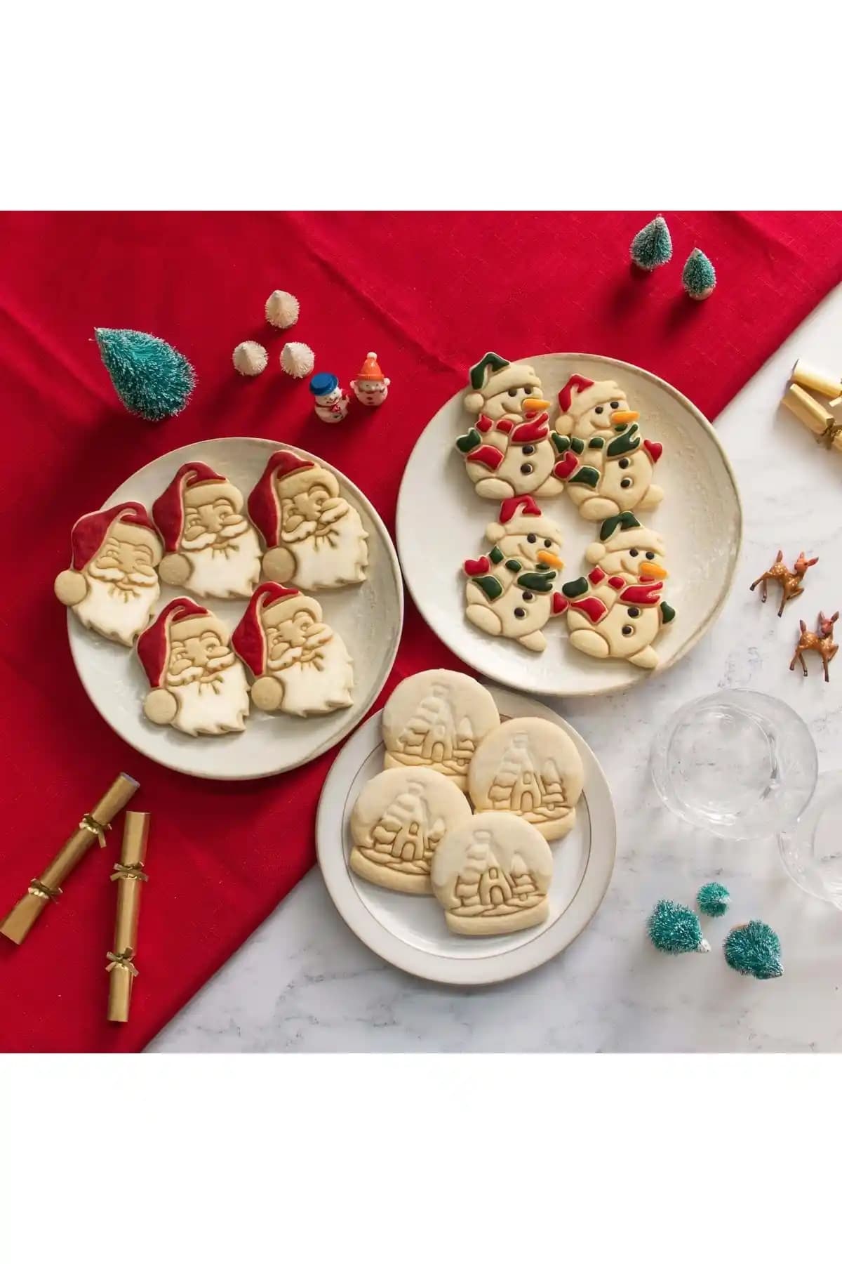 Hobist Noel Baba Kardan Adam ve Kar Küresi Şeker Hamuru Kalıbı Seti Yılbaşı Dekorasyonu ve Kurabiye Yapımı İçin
