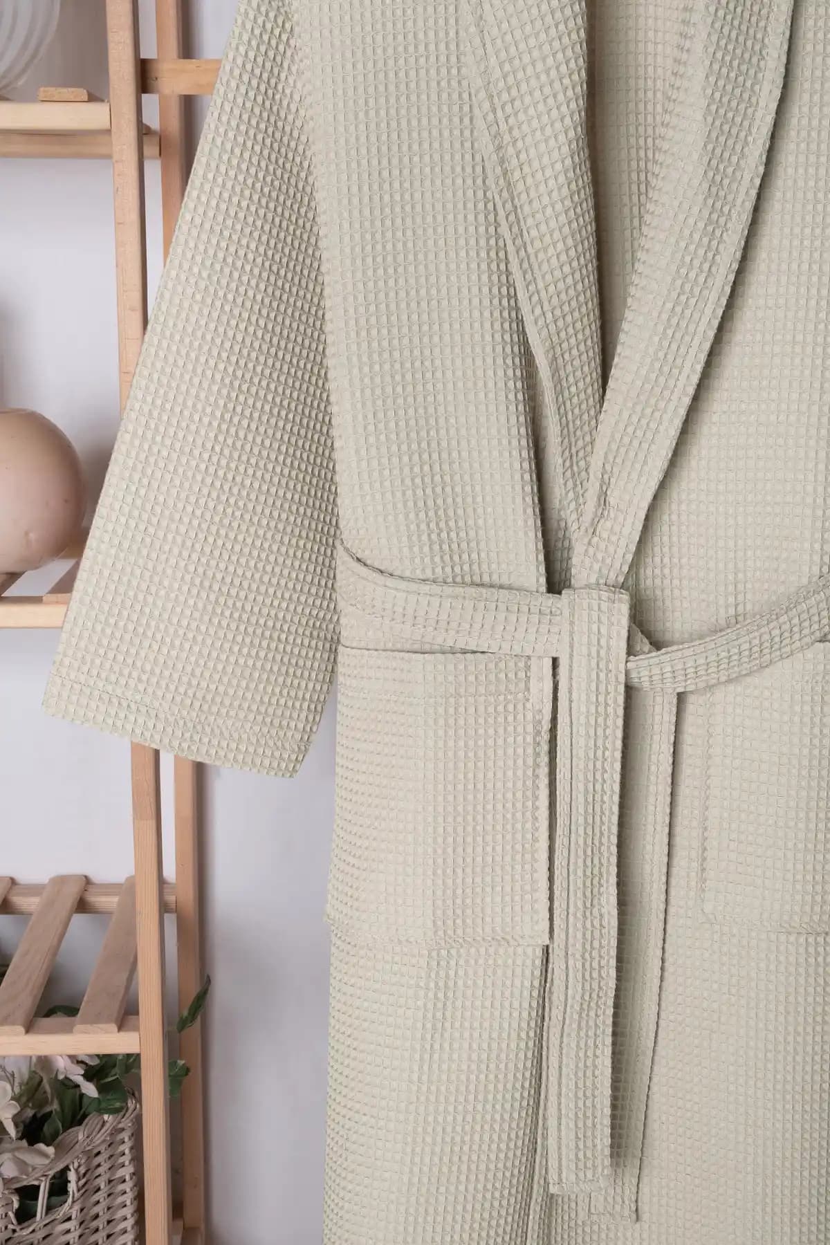 Home1961 %100 Pamuk Unisex Bej Waffle Pike Bornoz Konfor ve Şıklık Sunar