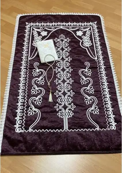 Kadife Seccade ve Gelin Setleri Karşılaştırması: Özellikler ve Kullanım Tavsiyeleri