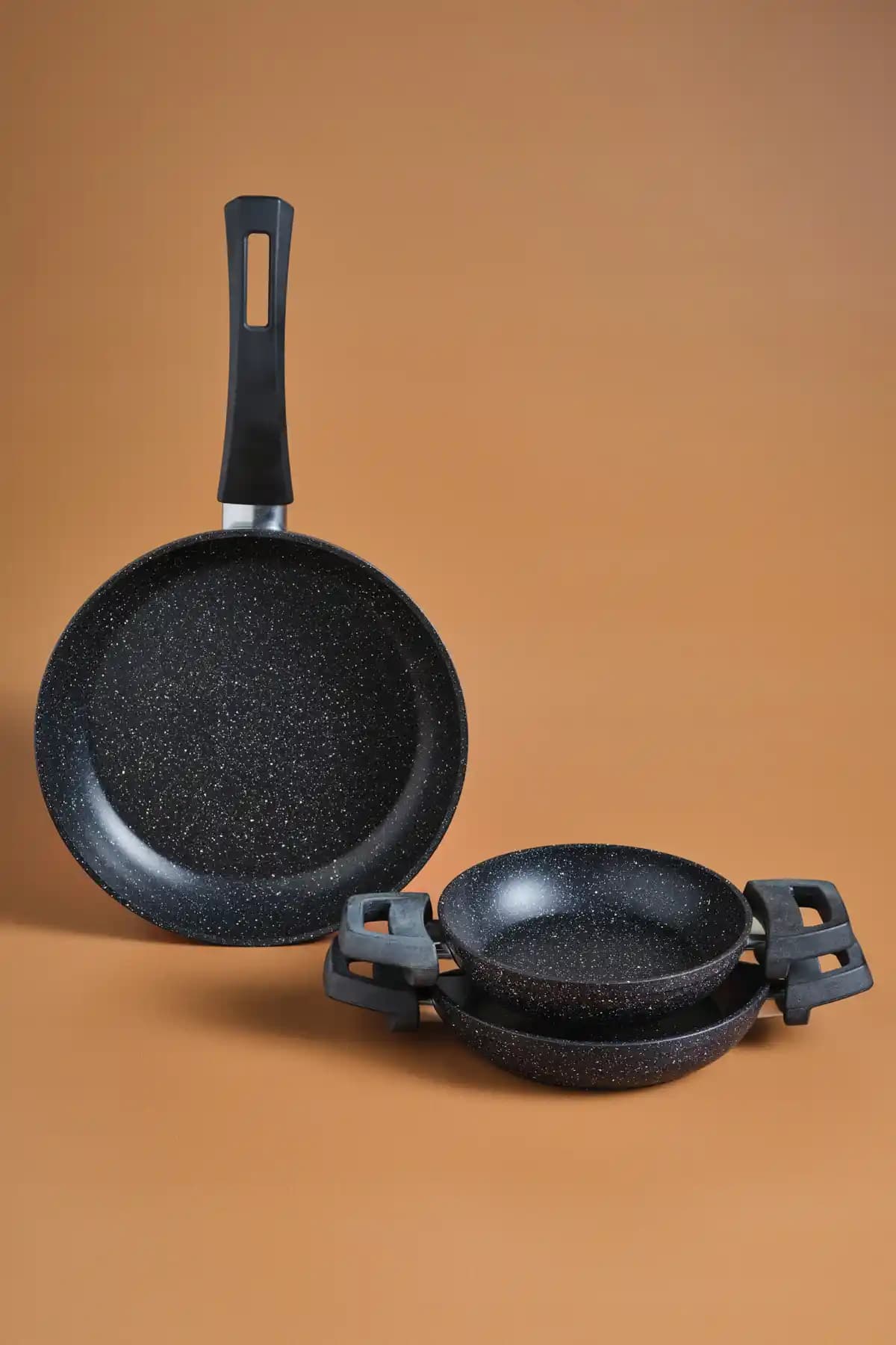 Karaca Bio Granit Dide 3'lü Tava Sahan Seti: Dayanıklı ve Şık Mutfak Gereçleri