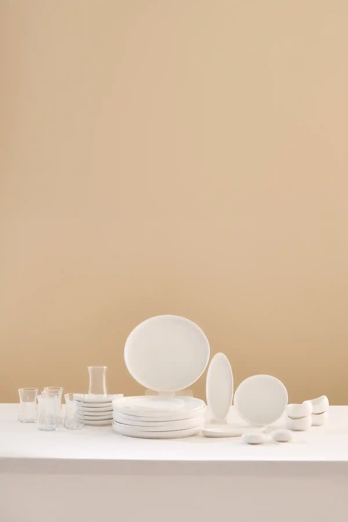 Karaca Forever Bone Olla 28 Parça Kahvaltı Takımı Modern ve Şık Tasarımıyla Günlük Kullanım İçin Uygun