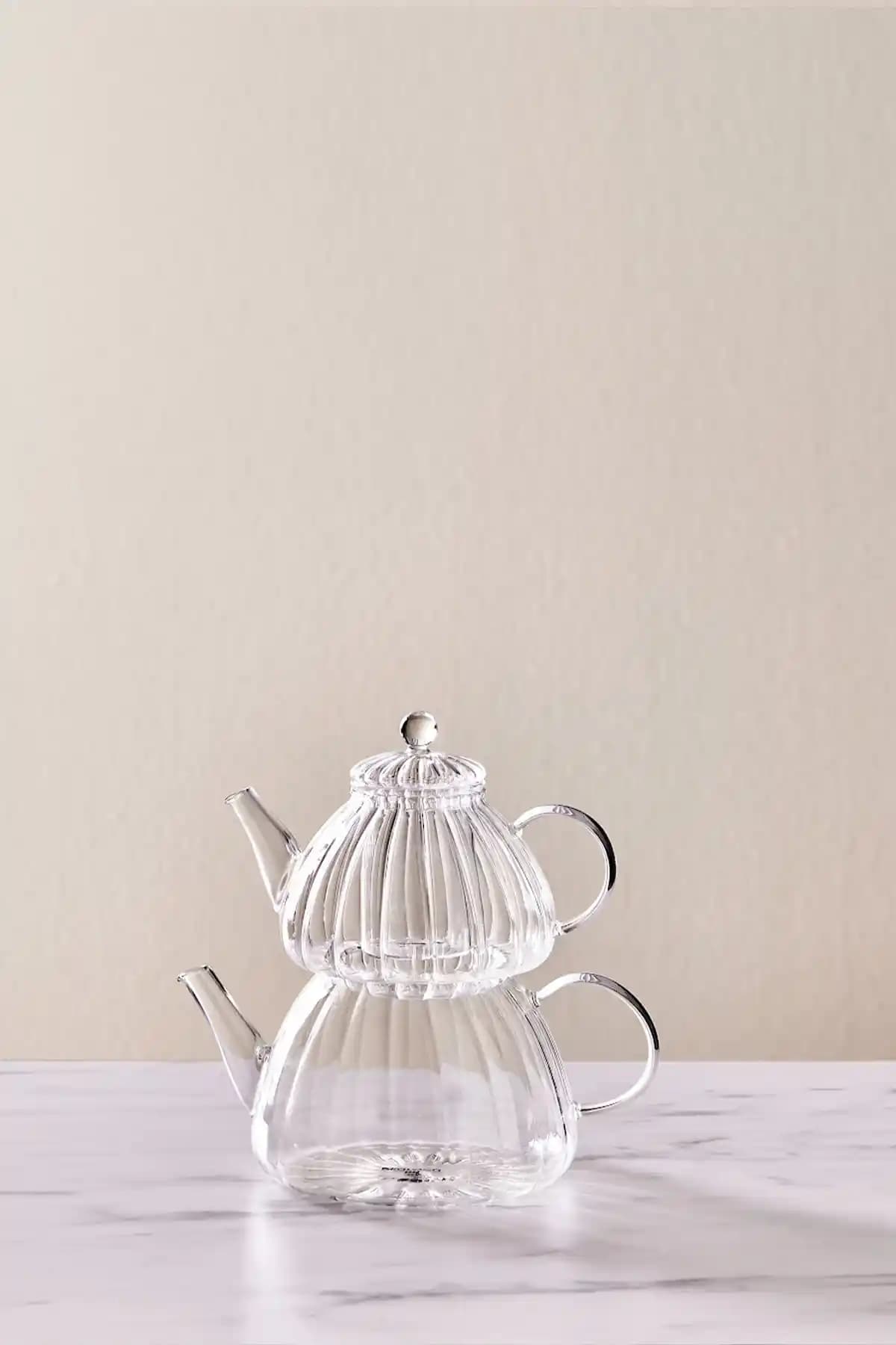 Karaca Lori Borosilikat Cam Mini Çaydanlık: Şık ve Pratik Çay Demleme Aracı