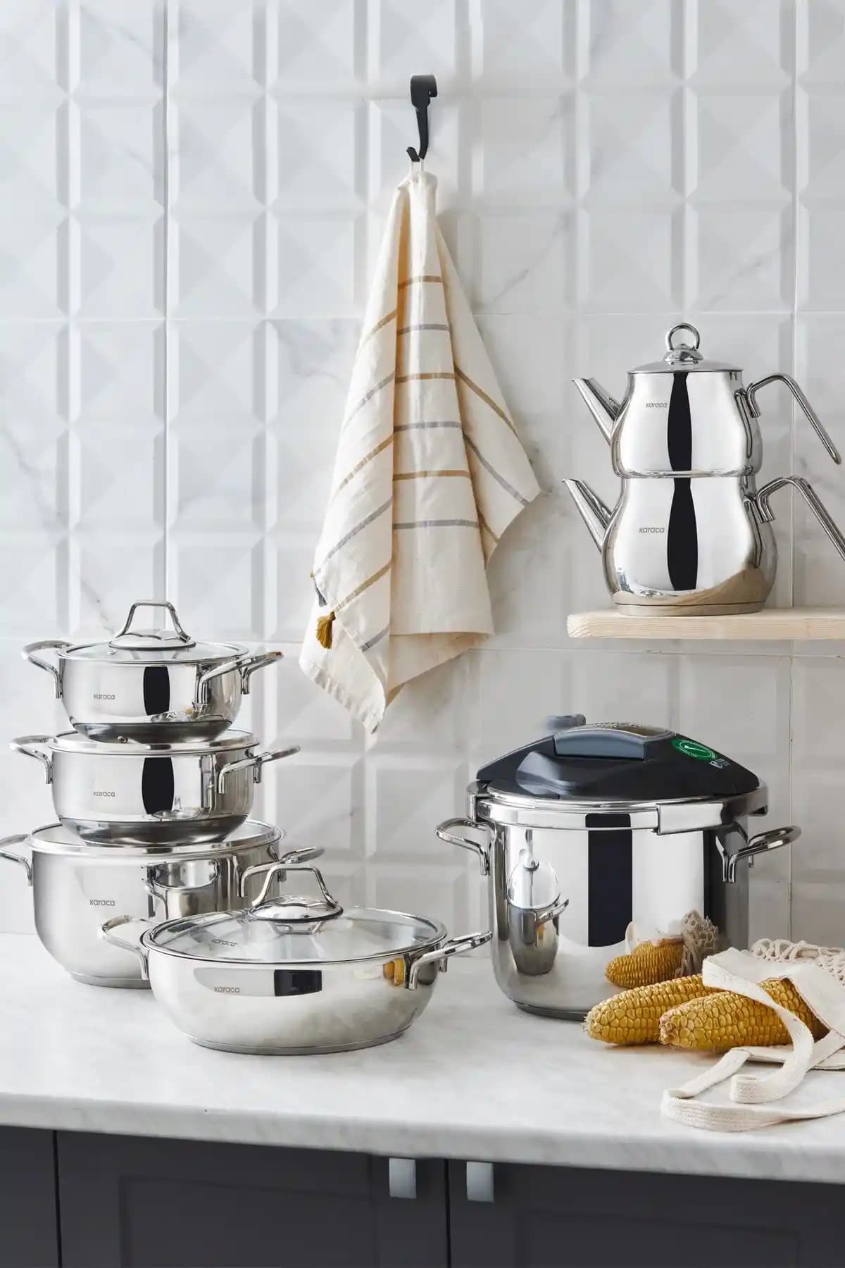 Karaca Sofya 13 Parça Çelik Çeyiz Seti Indüksiyon Uyumlu ve Dayanıklı Mutfak Gereçleri