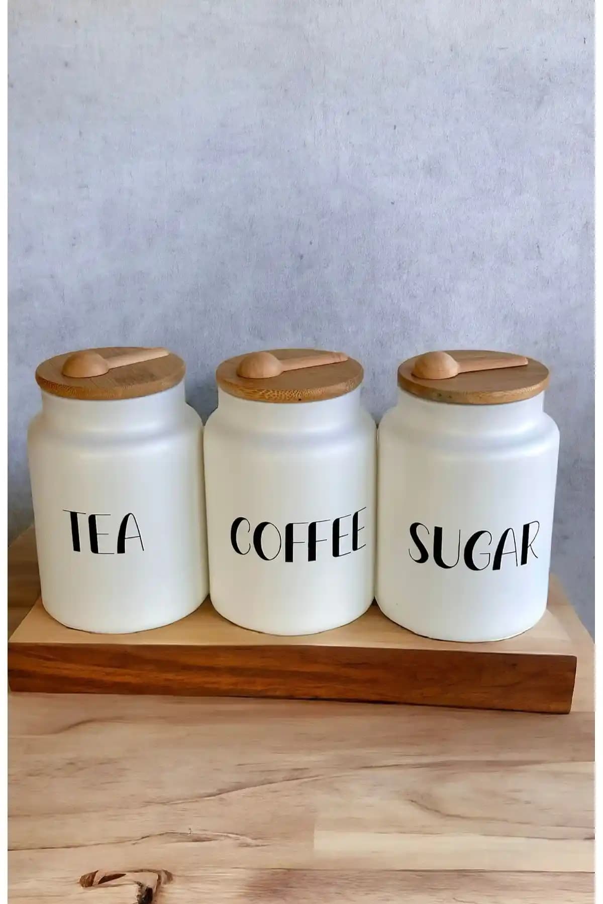 Kitchen Pembelia 3’lü Bambu Kapaklı Cam Kavanoz Seti ile Mutfakta Şıklık ve İşlevsellik