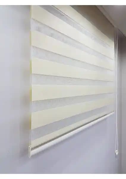 Krem Renk Zebra Perdeler: Estetik ve Fonksiyonellik Karşılaştırması