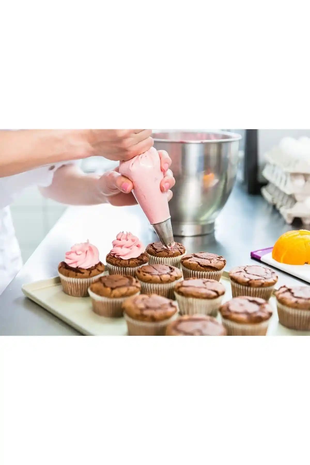 Kullan At Krema Torbası 72'li: Pratik ve Hijyenik Pasta Süsleme Aracı