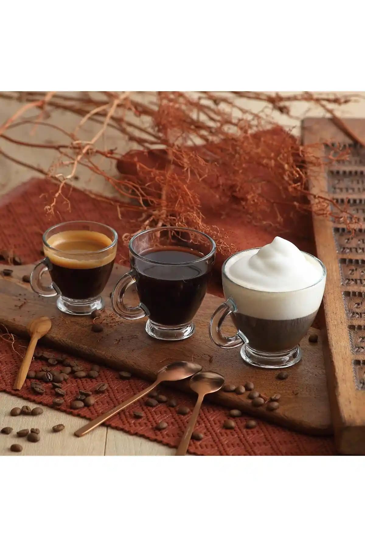 LAV Roma 6'lı Fincan Seti: Şık ve Dayanıklı Cam Tasarımıyla Günlük Kullanım İçin Ideal