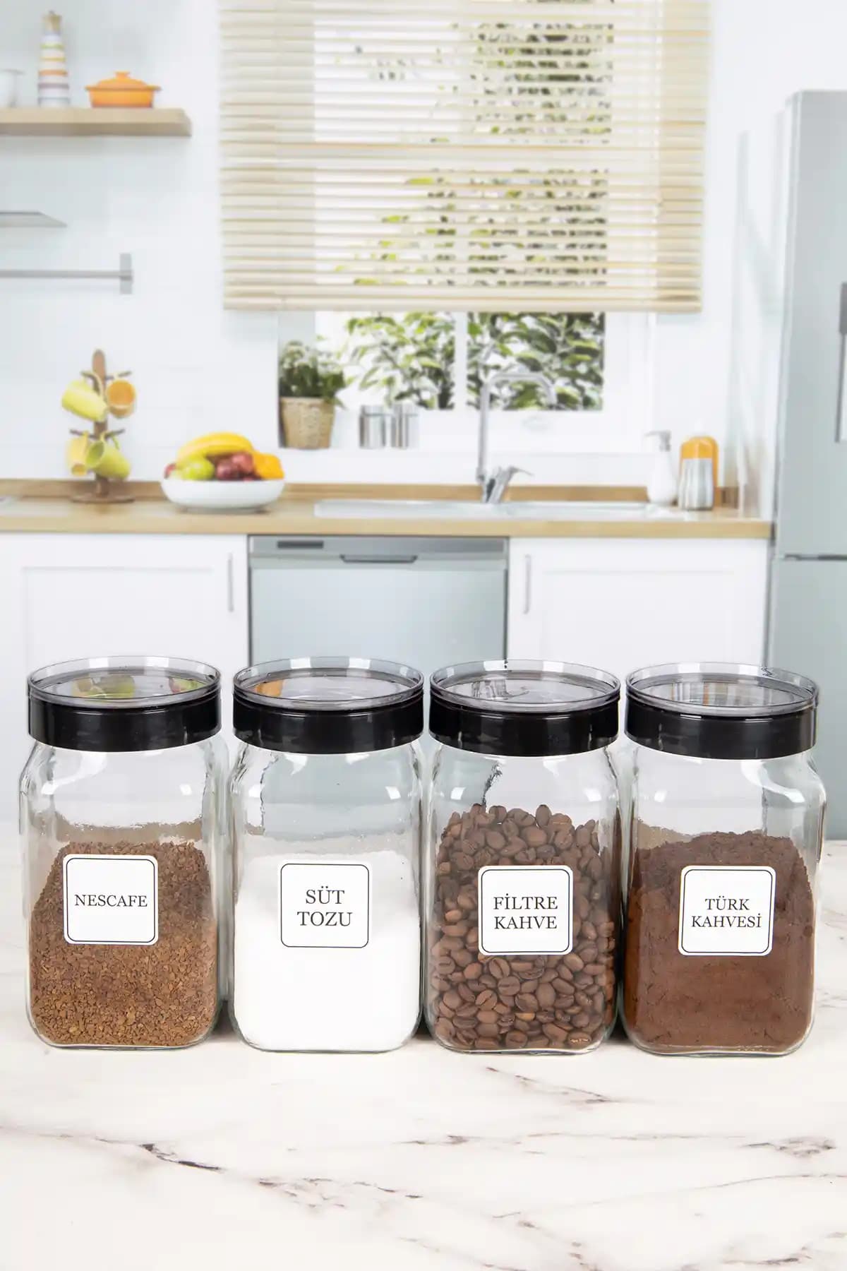 Lizzy 4'lü Vakumlu Cam Saklama Kavanozları Pratik ve Şık Mutfak Gereçleri