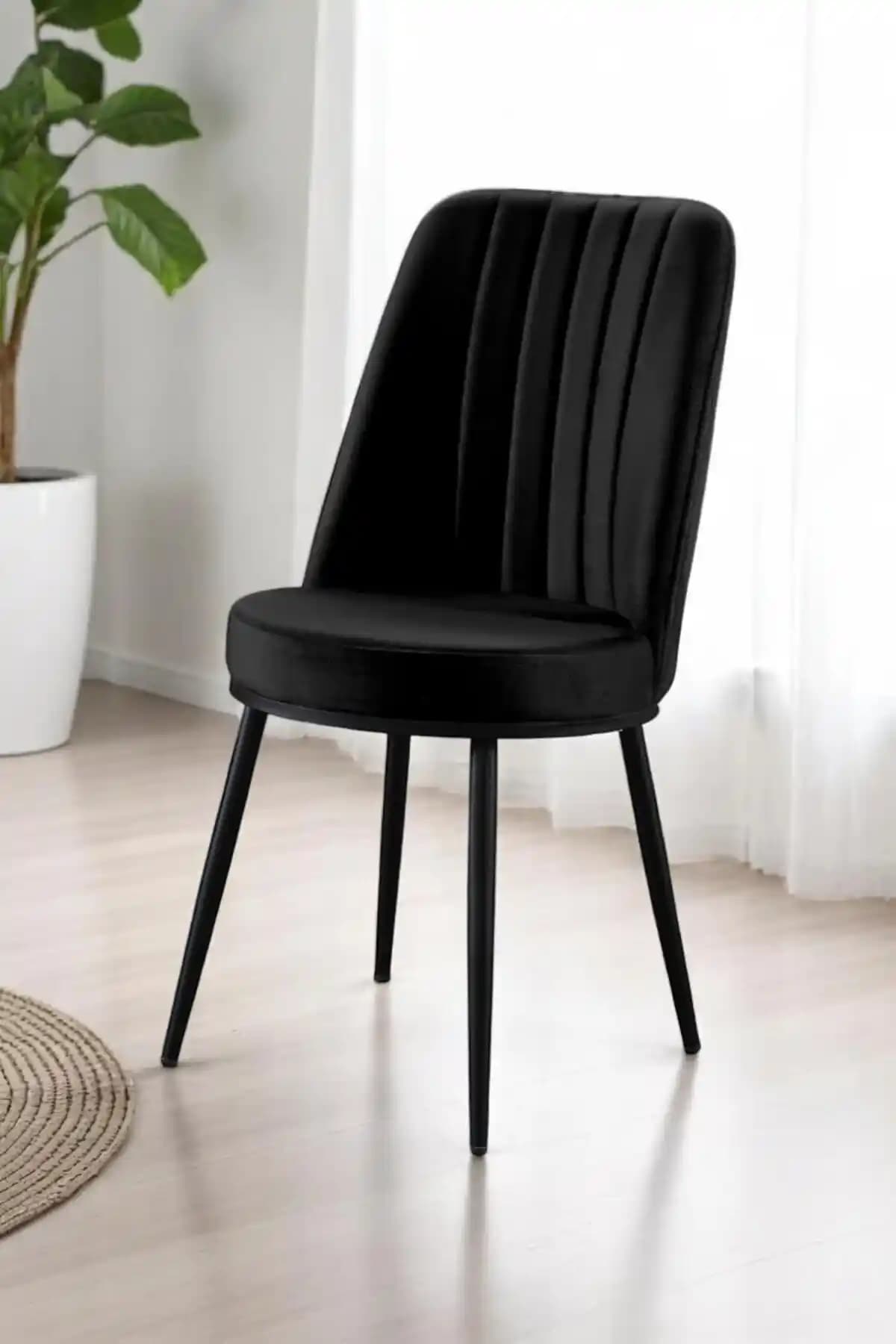 Mymassa Gold Sandalye: Şık ve Dayanıklı Modern Oturma Çözümü