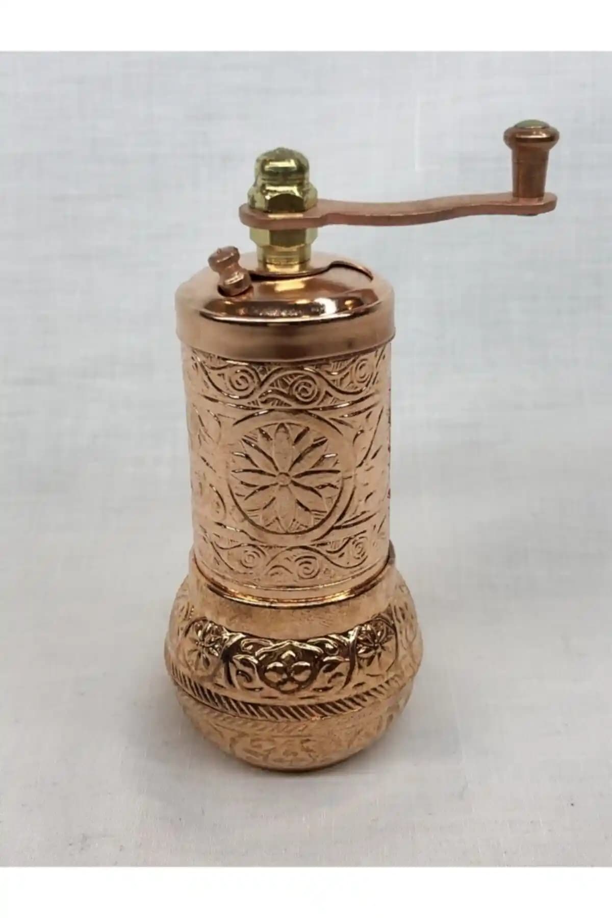 Osmanlı Tarzı El Yapımı Minik Karabiber Değirmeni Estetik ve Dayanıklı Tasarım