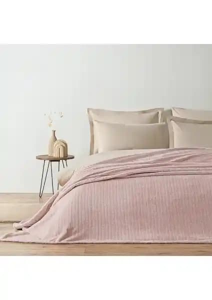 Puffy Trinity Tek Kişilik Wellsoft Battaniye Pudra Renkli Konfor ve Estetik Sunar