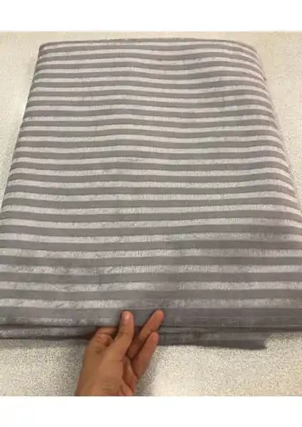 Türkanlar Home Süngerli Koltuk Örtüsü: Modern ve Konforlu Dekorasyon Seçeneği