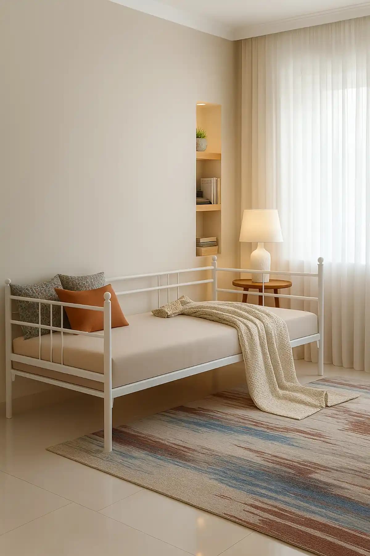 Unimet Soho Daybed Modern ve Şık Tek Kişilik Metal Daybed Özellikleri ve Kullanım Alanları