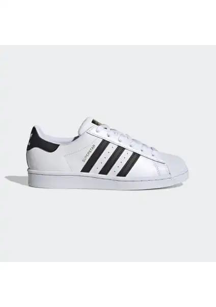 Adidas Originals FV3284 Superstar: Modern Tasarım ve Tarihçe ile İkonik Spor Ayakkabı