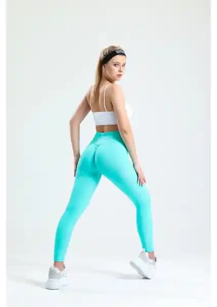 Gymhams Mint Yeşil Kalçalı Büzgülü Seamless Yüksek Bel Şekillendirici Tayt ile Şıklık ve Konfor