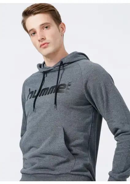 Hummel Volus Erkek Sweatshirt ile Şıklık ve Konforun Mükemmel Buluşması