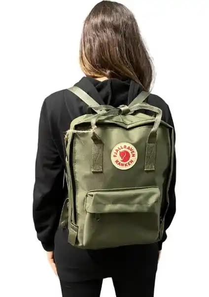 Kanken Sırt Çantası Günlük Kullanım İçin Pratik ve Şık Dayanıklı Model