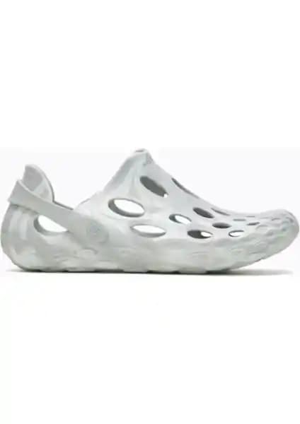 Merrell Hydro Moc Erkek Gri Sandalet: Konfor ve Fonksiyonellik Sunan Modern Tasarım