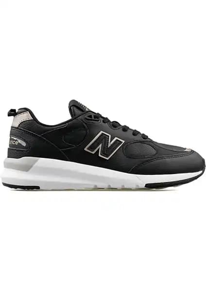 New Balance 109 Siyah Kadın Ayakkabısı: Şıklık ve Konfor Sunan Günlük Kullanım Modeli