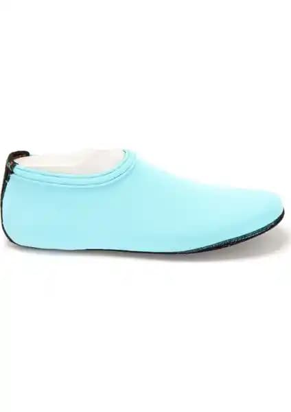 Savana Kaymaz Havuz Patiği: Güvenli ve Konforlu Çok Yönlü Ayak Koruma Çözümü