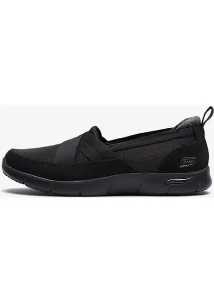 Skechers ARCH FIT REFİNE Kadın Siyah Günlük Ayakkabı Konfor ve Şıklık Sunar