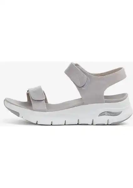 Skechers ARCH FİT - TOURİSTY Kadın Bej Sandalet Konfor ve Şıklığın Birleşimi