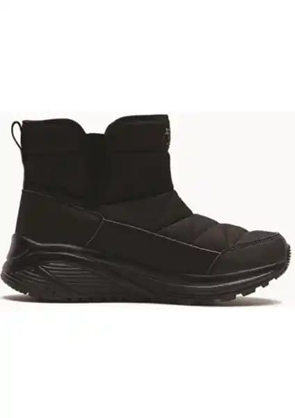 Skechers Sparrow 2.0 Club Snow Kadın Kar Botu: Şık ve Fonksiyonel Kış Ayakkabısı
