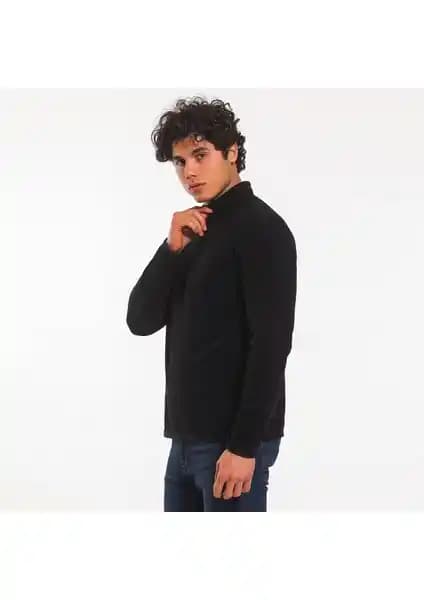 Slazenger SANNE Erkek Siyah Polar İnceleme: Şık ve Fonksiyonel Kış Giyim Ürünü