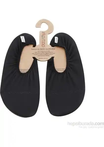 Slipstop Siyah Kaydırmaz Deniz Ayakkabısı: Güvenli ve Konforlu Su Aktiviteleri İçin Tasarlandı