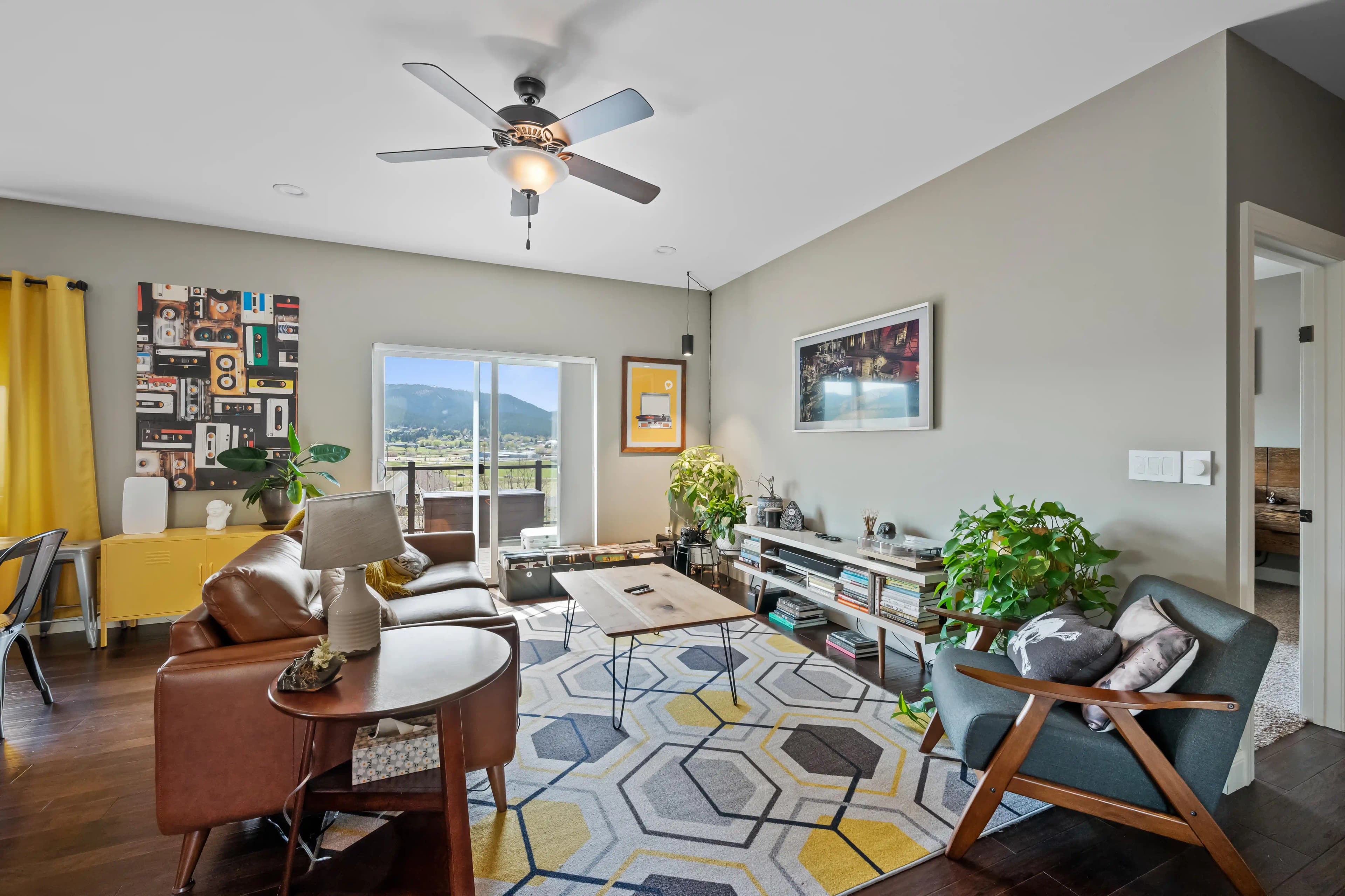 Salon Dekorasyonunda Denge ve Fonksiyonellik İçin Tasarım Önerileri ve İpuçları