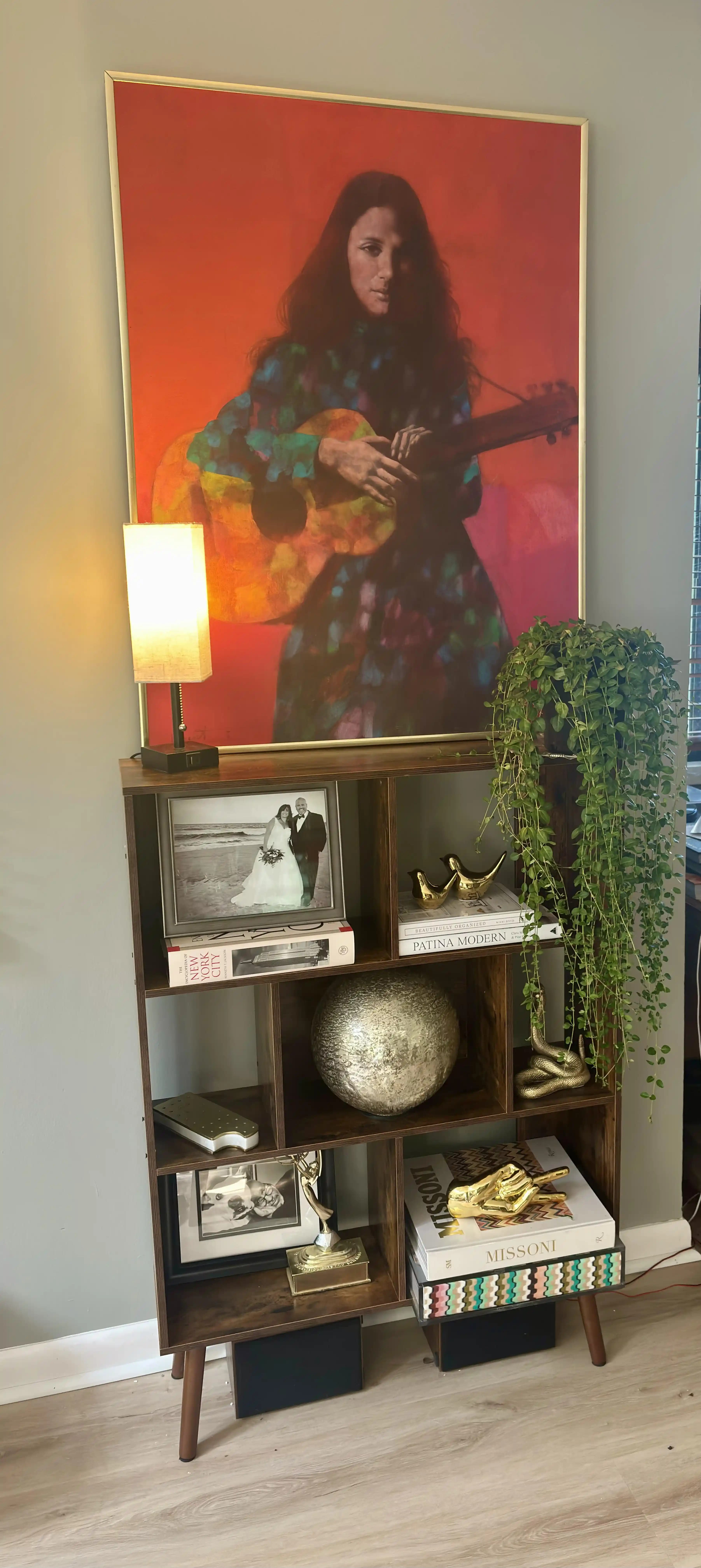 Tablo ve Kitaplık Düzenlemesinde Ölçek, Renk ve Doku Uyumu Nasıl Sağlanır