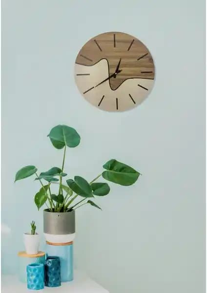 Aswood D Gift Dekoratif İki Renkli Ahşap Desenli Duvar Saati ile Mekanlarınıza Şıklık Katın