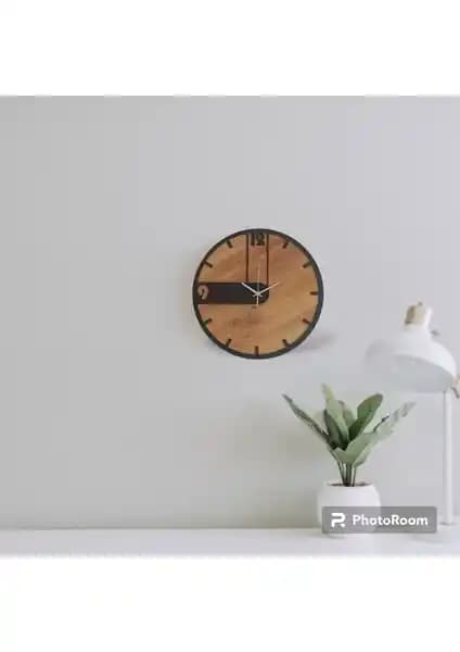 Ergeç Tasarım Ahşap Dekoratif Duvar Saati: Modern ve Şık Tasarım ile Fonksiyonellik