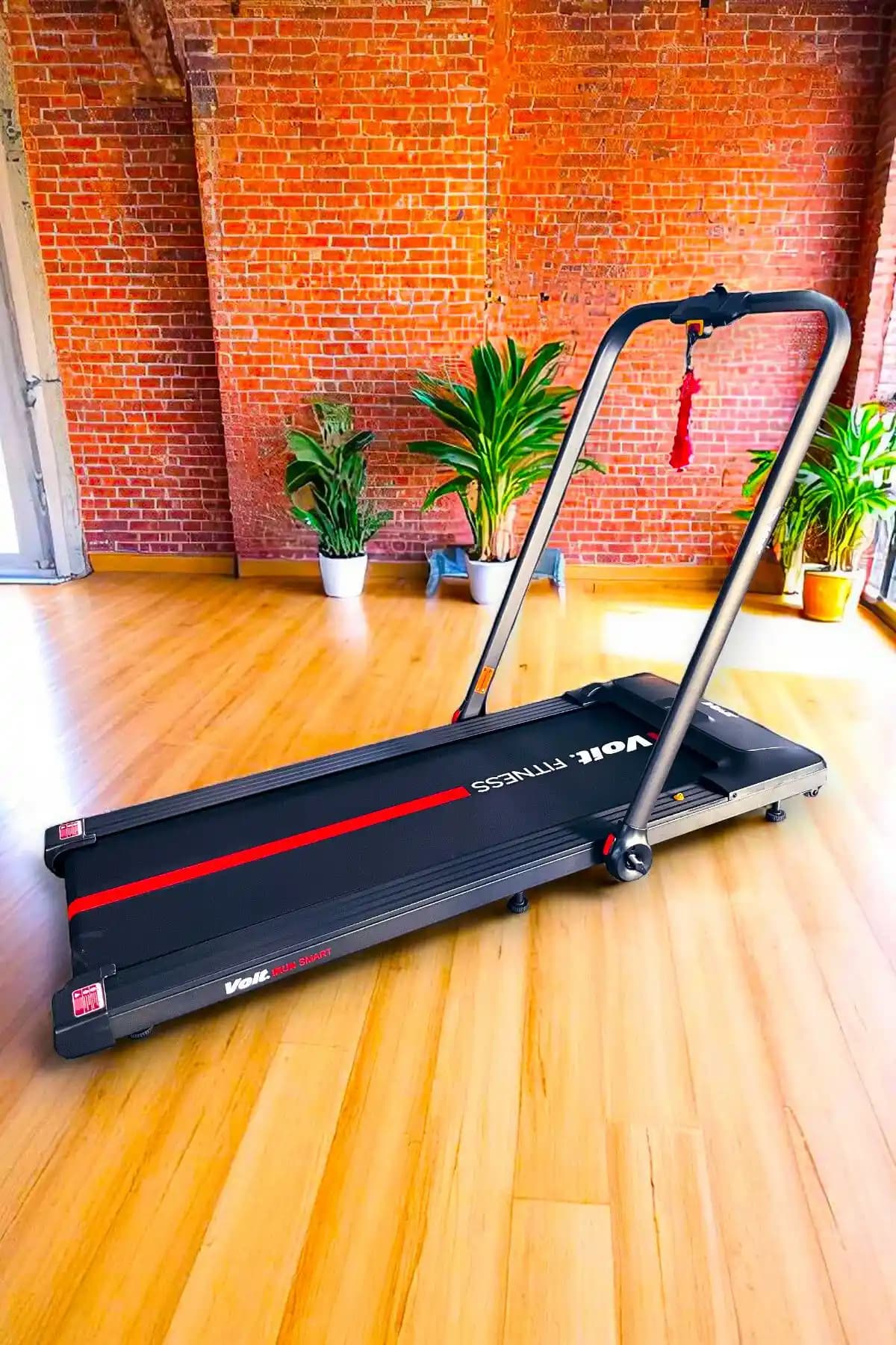 Voit I Run Smart ve Irun Smart Katlanır Koşu Bantları Karşılaştırması