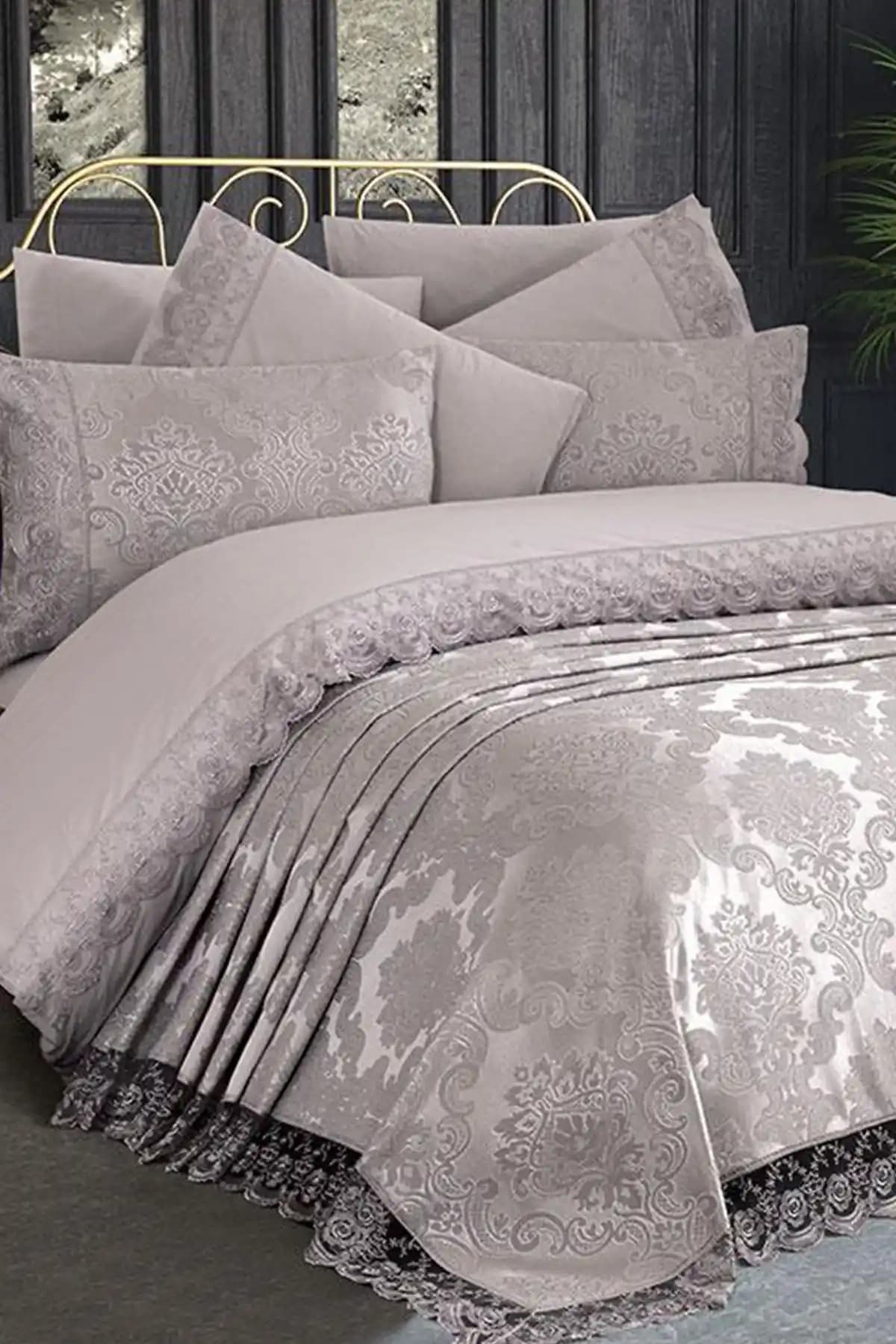 Çeyiz Diyarı Fransız Dantelli Kure Gelin Seti 7 Parça Gri - Zarif ve Konforlu Yatak Takımı