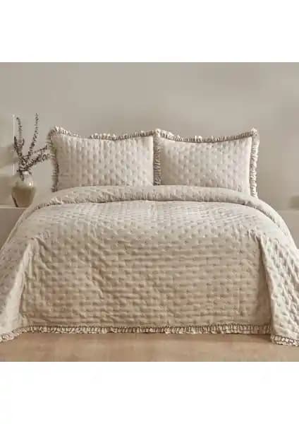 Karaca Home Viona Çift Kişilik Bej Yatak Örtüsü Seti: Modern Tasarım ve Rahatlık