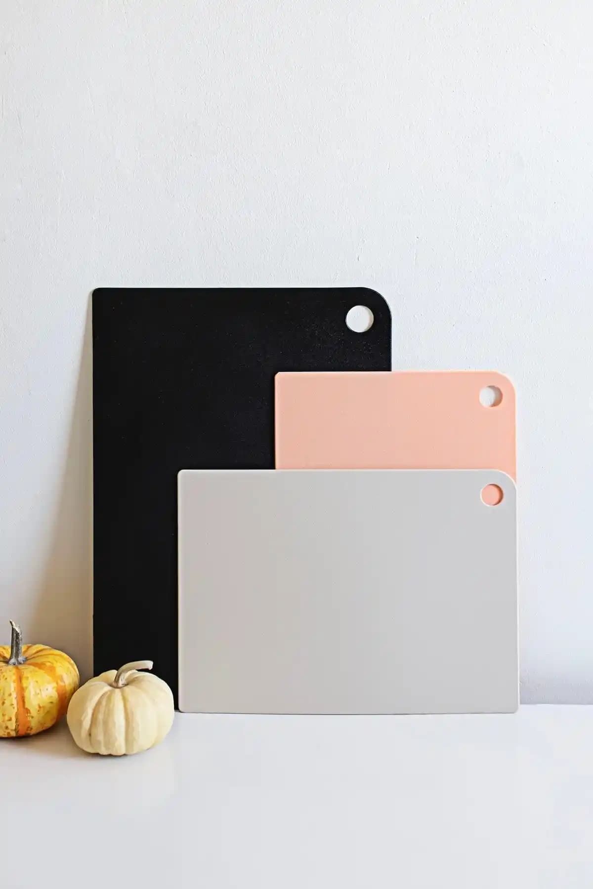 Porsima TE-138 Kesme Tahtası Seti: Esnek, Dayanıklı ve Renkli Mutfak Aksesuarı