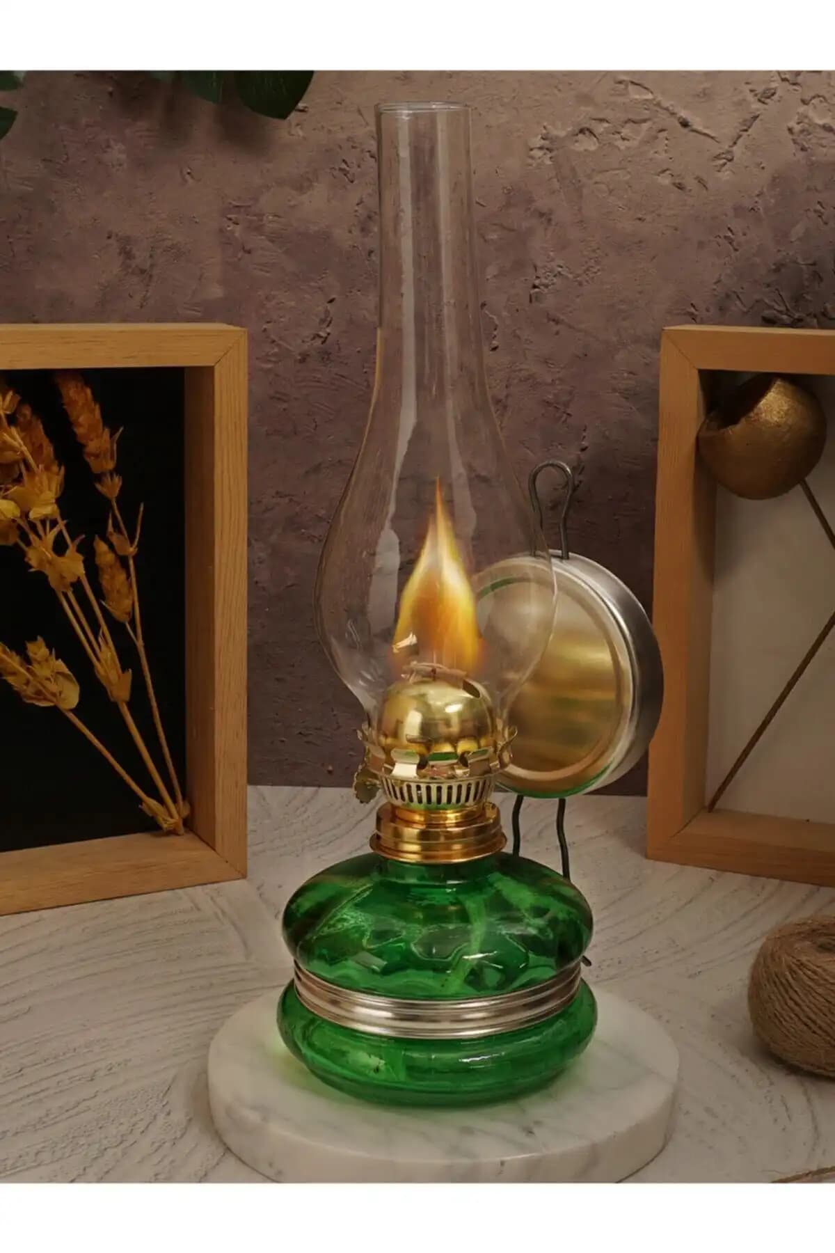 Nostaljik Gaz Lambası Karşılaştırması: Kristal ve Klasik Modellerin Özellikleri ve Kullanıcı Yorumları 2