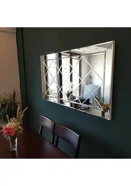 Ant Home Dekoratif Aynalar Karşılaştırması: Baklava Desenli ve Alfa Modellerinin Özellikleri