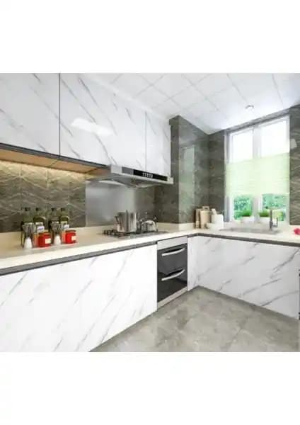 Greathings ve Technosmart Mutfak ve Banyo Folyo Kaplama Ürünlerinin Karşılaştırması