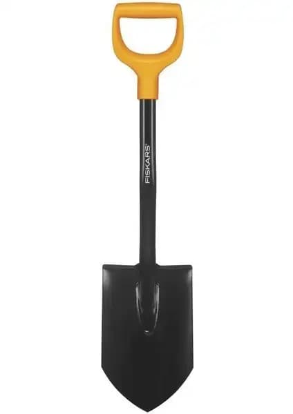 Fiskars Solid Araç Küreği: Çok Amaçlı ve Dayanıklı Bahçe ve Tarım Aleti