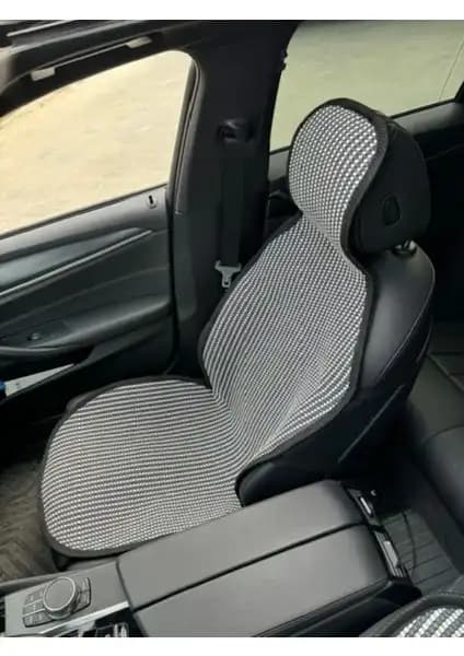 Meka Part Terletmez Kilim 3'lü Oto Kilim Seti Konfor ve Şıklık Sunar