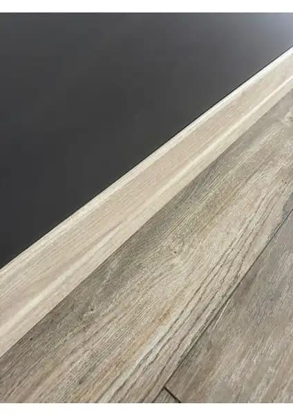 Pasha Dekor 8 cm Kireçli Dişbudak Parke Süpürgelik Modern ve Dayanıklı İç Mekan Dekorasyonu